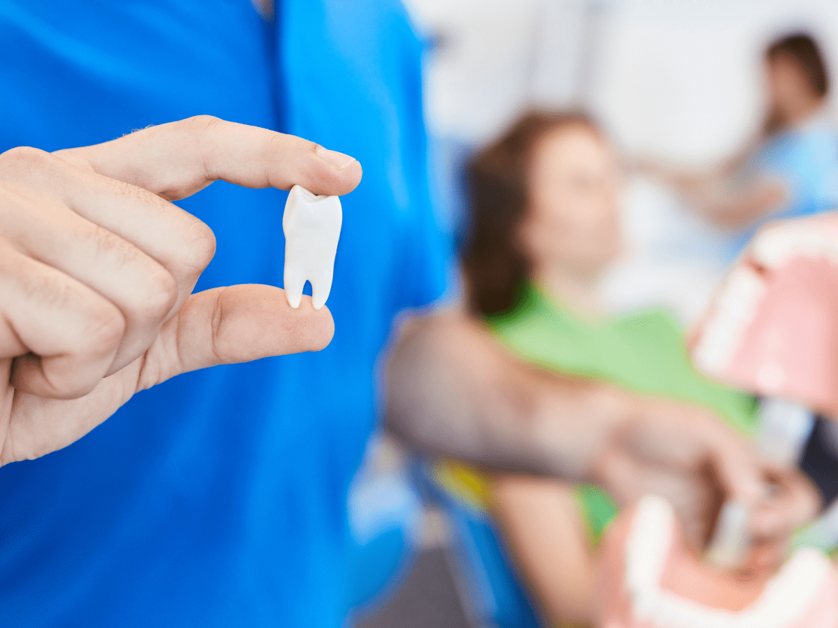 rana po wyrwaniu zęba