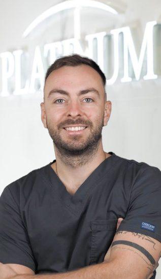 Maksym Futulmas - lek. dent.